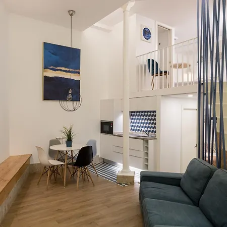 Arroios Urban Escape With Mezzanine Apartment