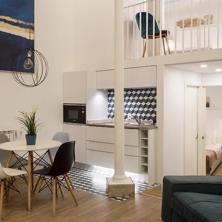 Arroios Urban Escape With Mezzanine Lisbon